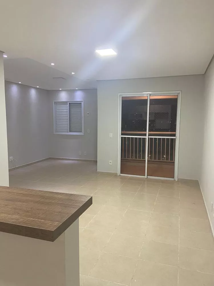 Apartamento à venda com 3 quartos, 71m² - Foto 7