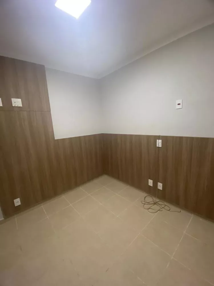 Apartamento à venda com 3 quartos, 71m² - Foto 2