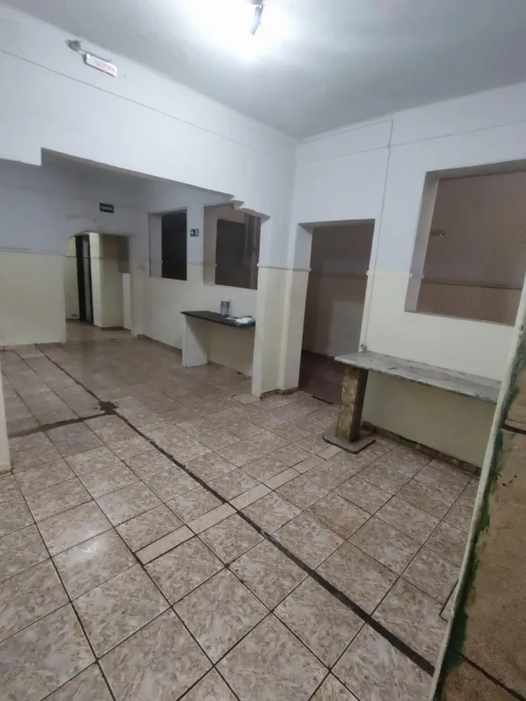 Casa, 2 quartos, 180 m² - Foto 1