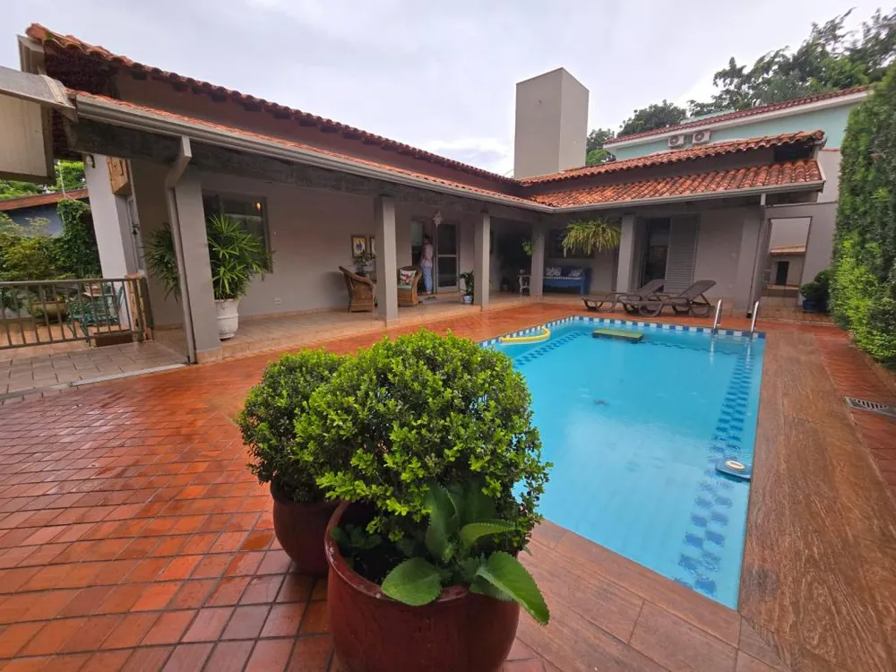 Casa, 3 quartos, 250 m² - Foto 2