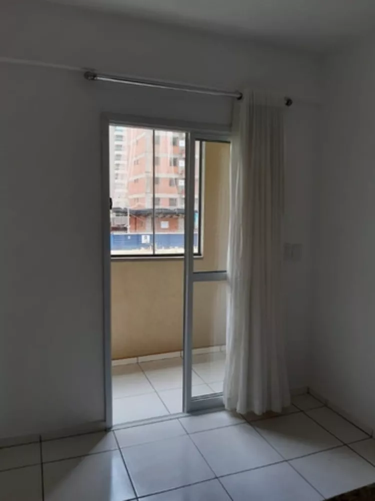 Apartamento à venda com 1 quarto, 43m² - Foto 9