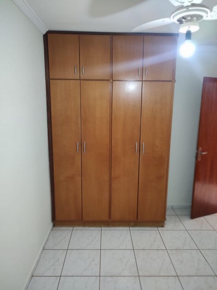 Apartamento à venda com 2 quartos, 65m² - Foto 1