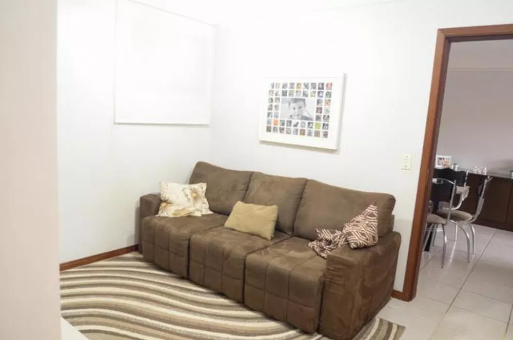 Apartamento à venda com 3 quartos, 106m² - Foto 8