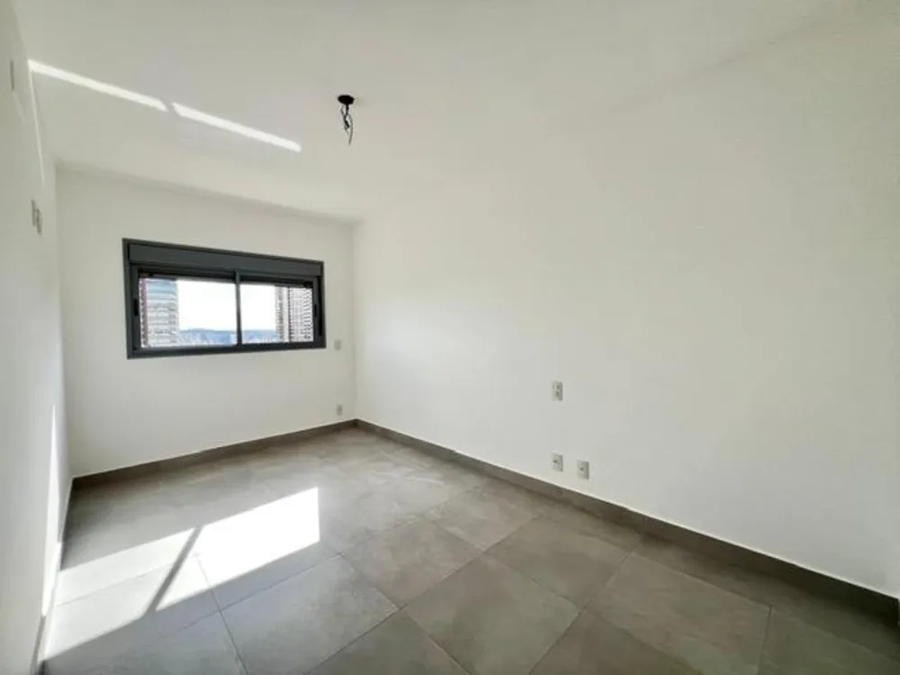 Apartamento, 3 quartos, 132 m² - Foto 1
