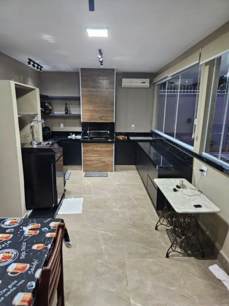 Casa, 3 quartos, 280 m² - Foto 11