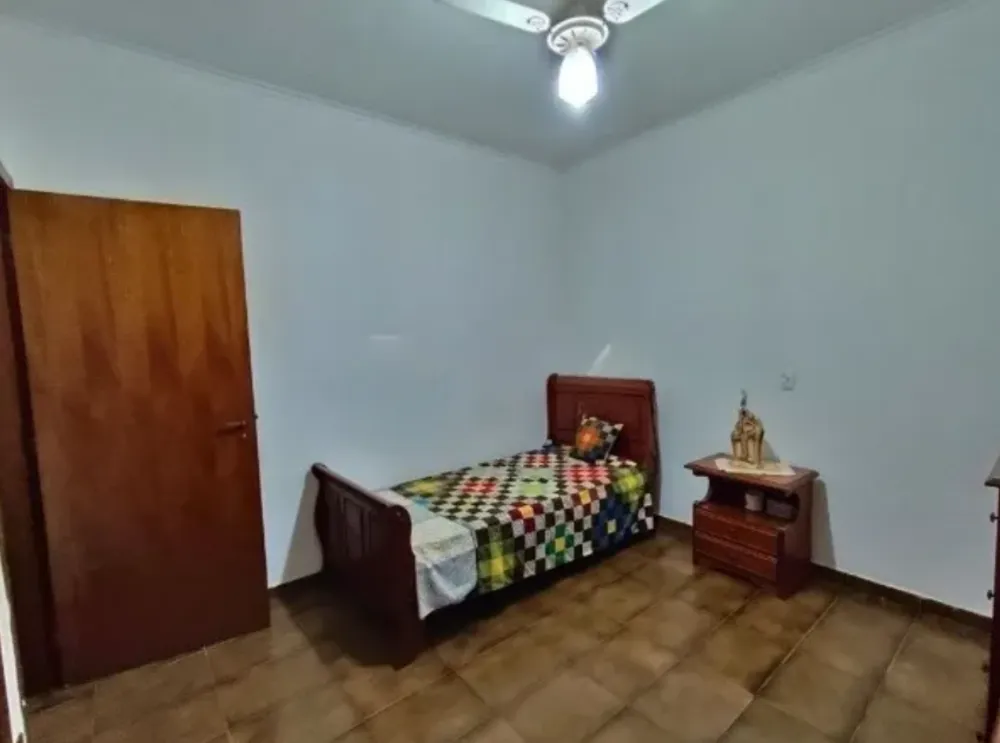 Casa, 3 quartos, 223 m² - Foto 3