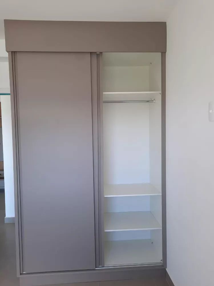 Apartamento à venda com 2 quartos, 61m² - Foto 3