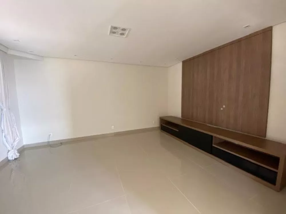 Casa de Condomínio à venda com 4 quartos, 374m² - Foto 7