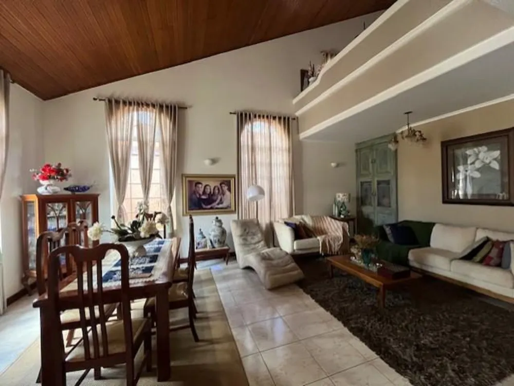 Casa, 4 quartos, 317 m² - Foto 3