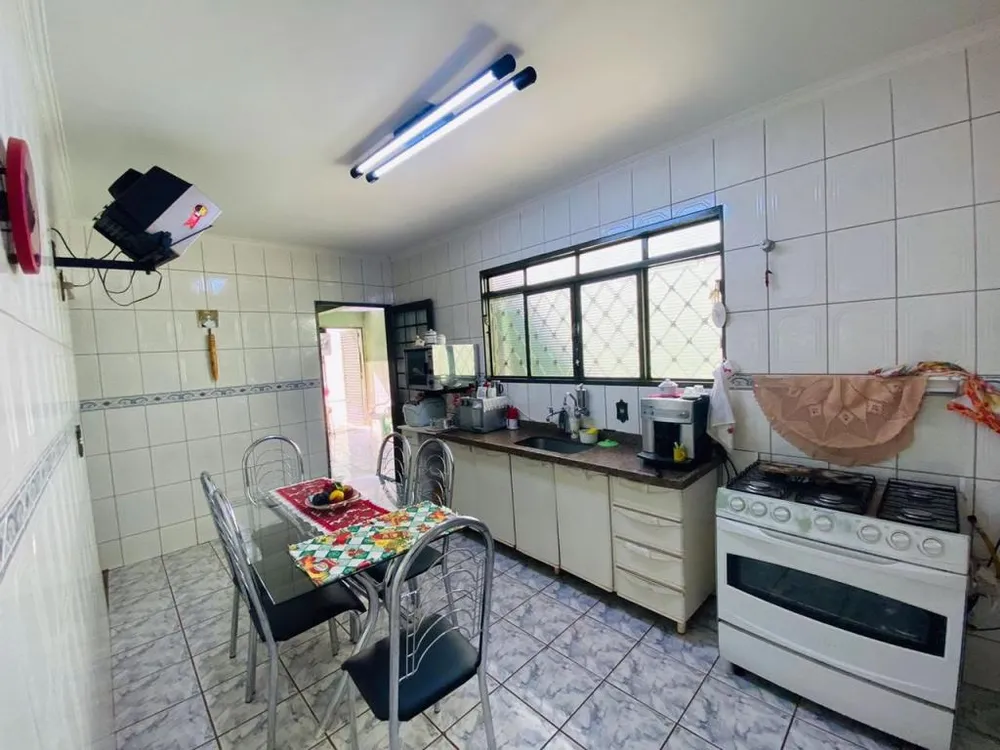 Casa, 3 quartos, 135 m² - Foto 6