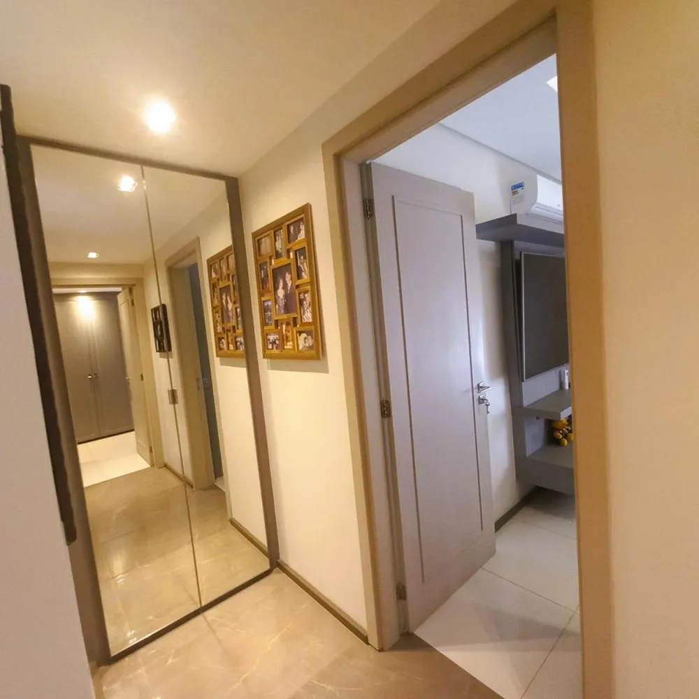 Apartamento, 3 quartos, 160 m² - Foto 2