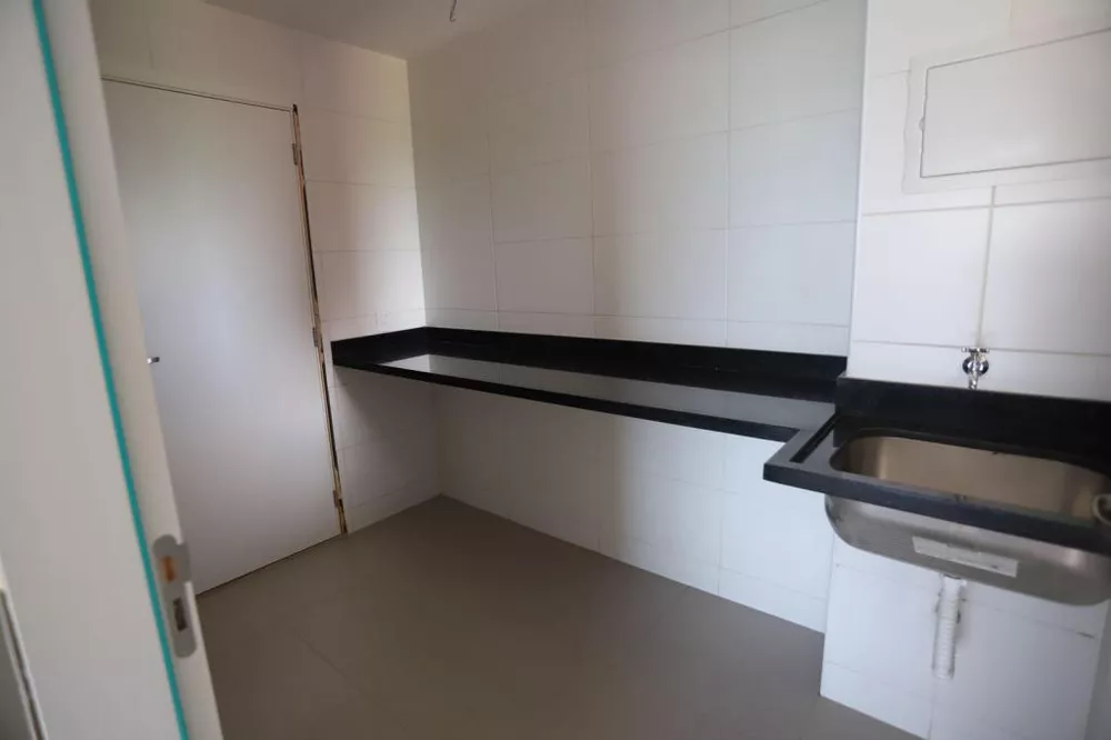 Apartamento à venda com 3 quartos, 158m² - Foto 6