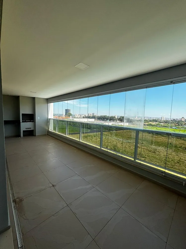 Apartamento, 3 quartos, 132 m² - Foto 1