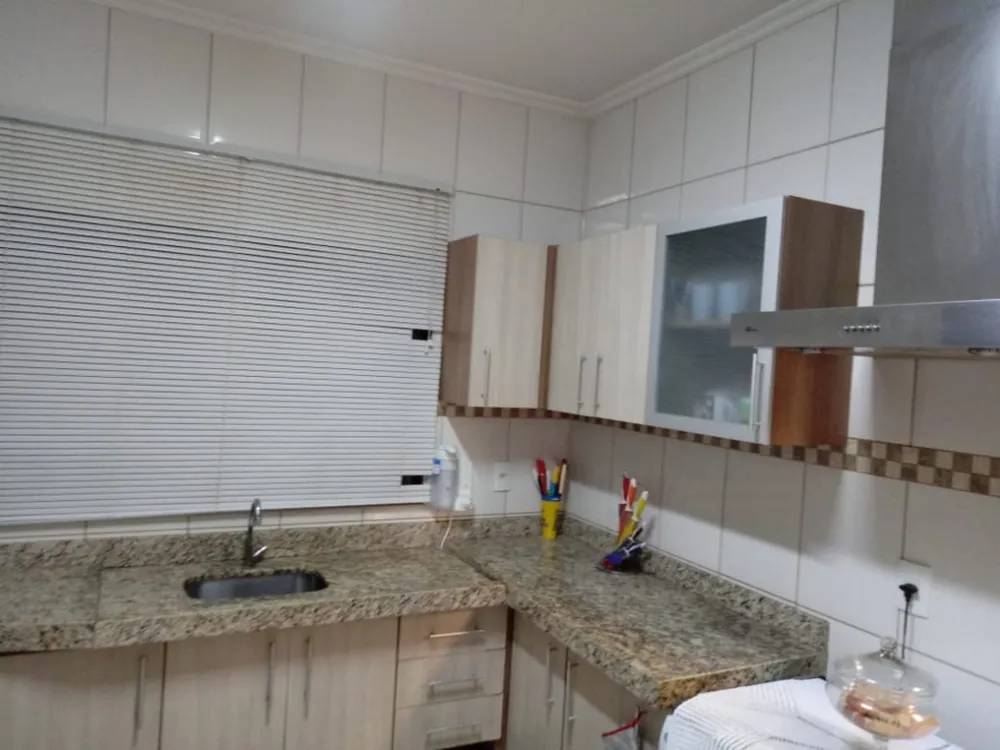 Casa, 2 quartos, 77 m² - Foto 1