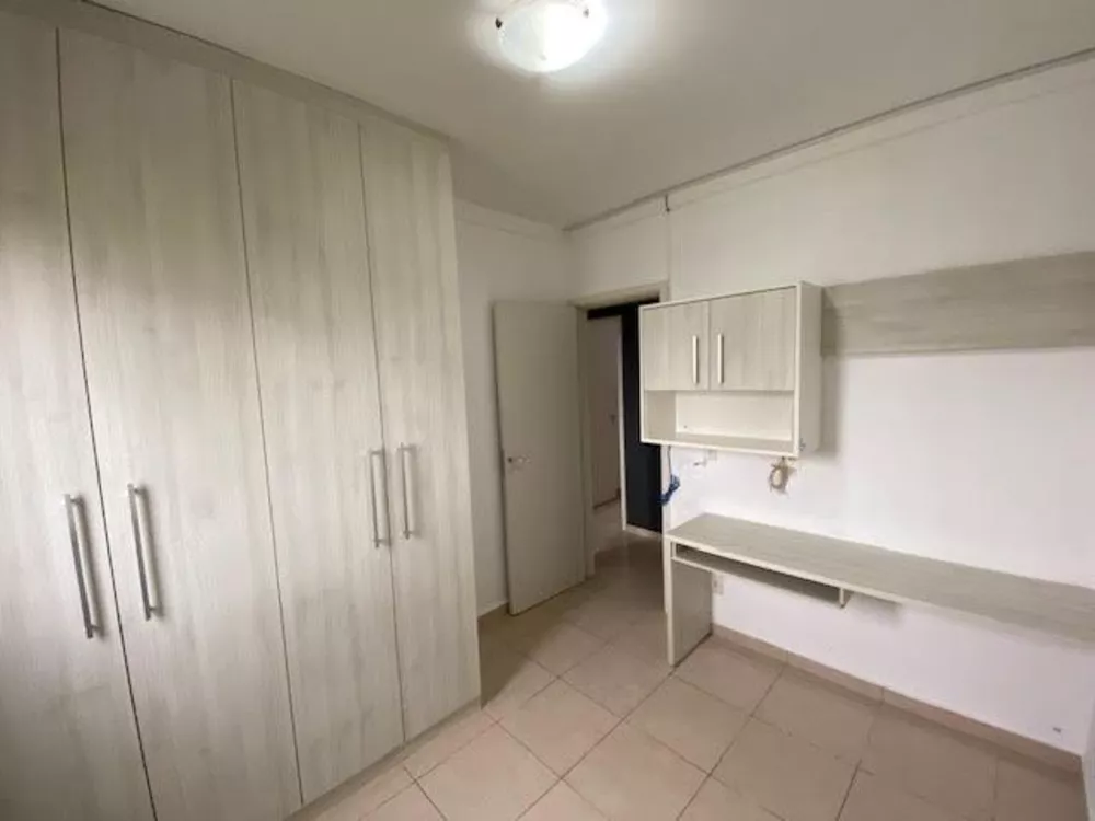 Apartamento à venda com 3 quartos, 62m² - Foto 3