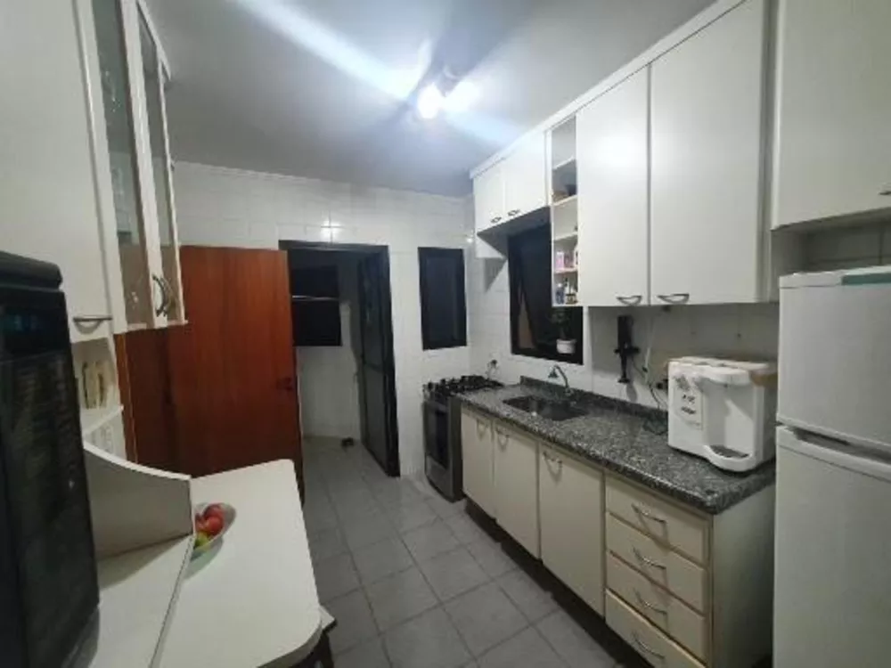 Apartamento à venda com 3 quartos, 120m² - Foto 3