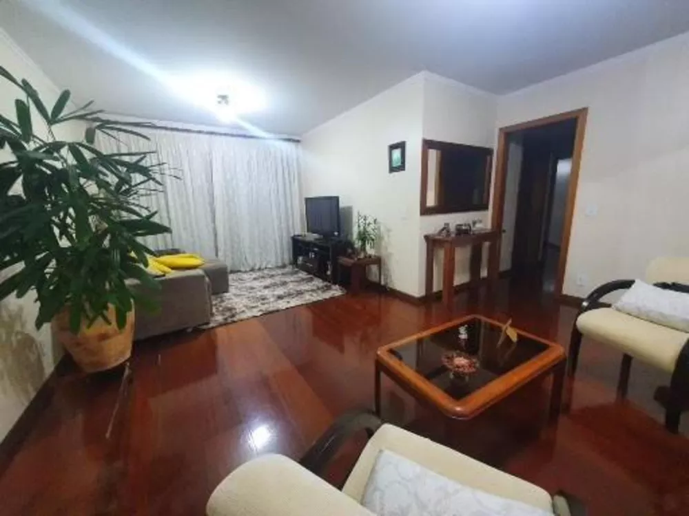 Apartamento à venda com 3 quartos, 120m² - Foto 1