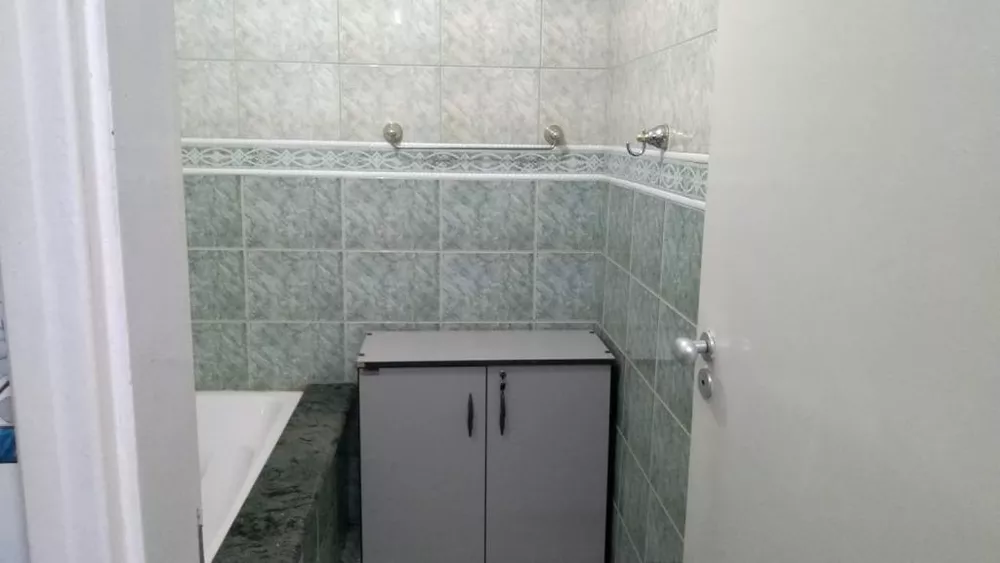 Apartamento à venda com 3 quartos, 70m² - Foto 4