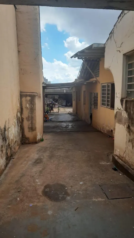 Casa, 5 quartos, 350 m² - Foto 1