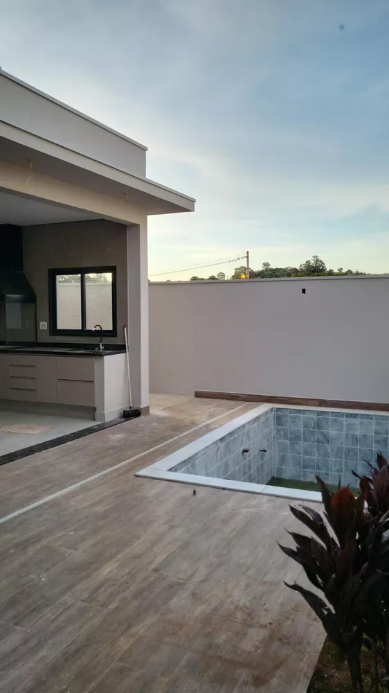 Casa de Condomínio à venda com 3 quartos, 165m² - Foto 4