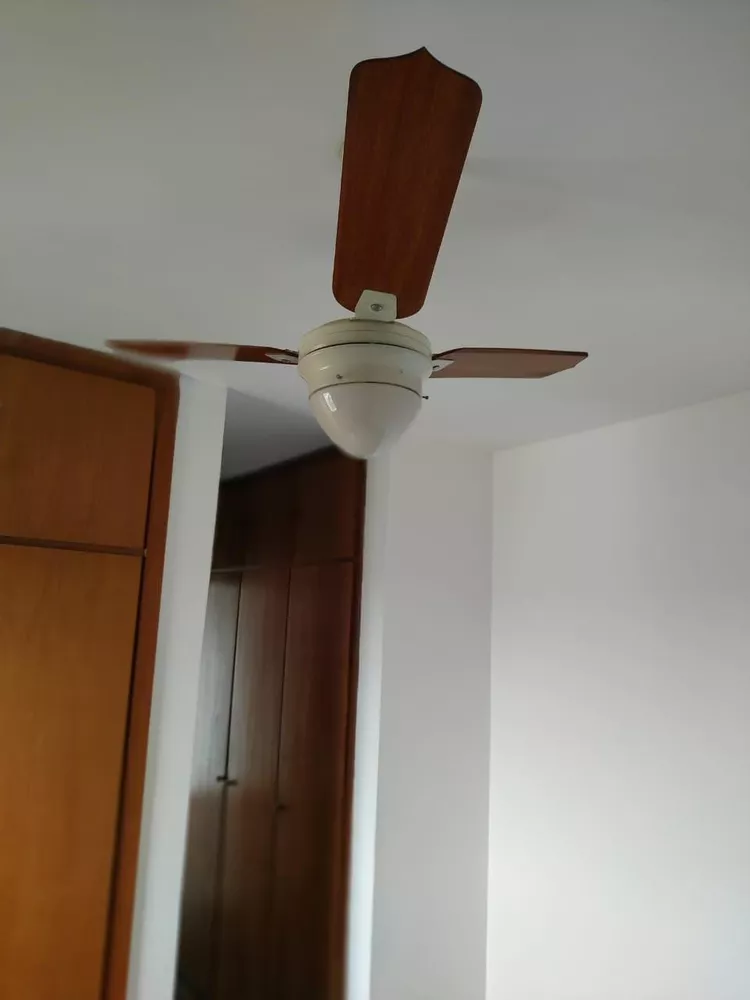 Apartamento à venda com 1 quarto, 44m² - Foto 3