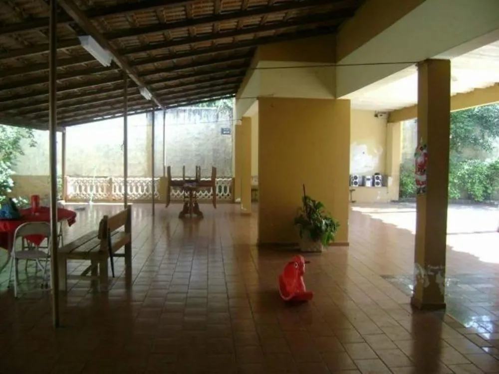 Chácara, 3 quartos, 2100 m² - Foto 11