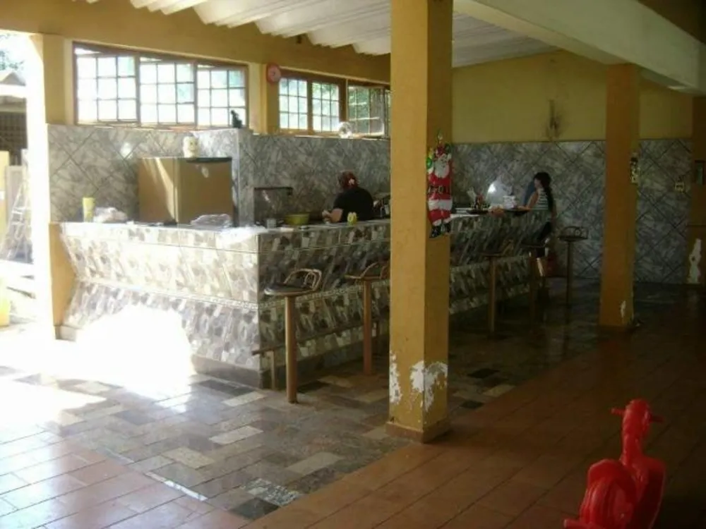 Chácara, 3 quartos, 2100 m² - Foto 4