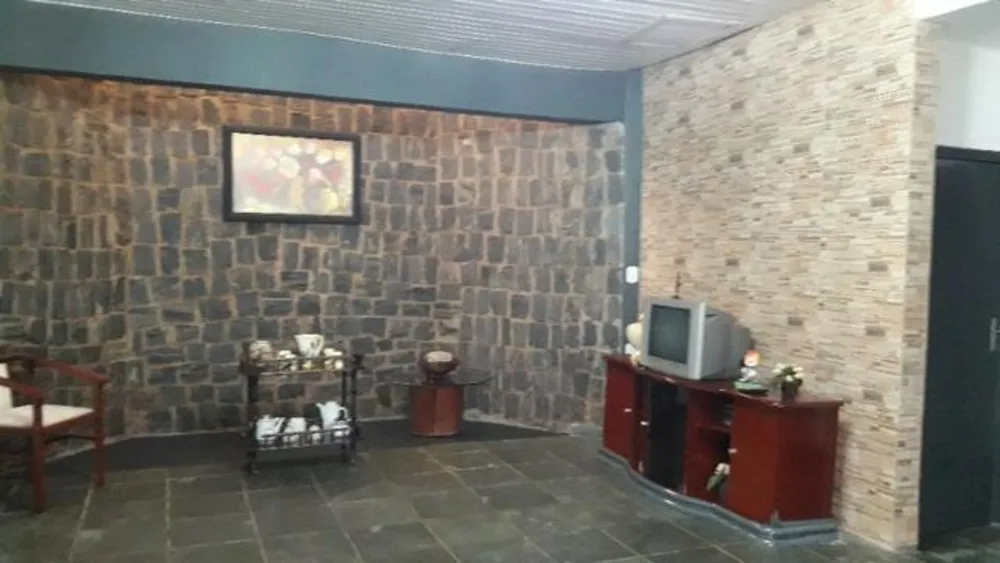 Chácara, 3 quartos, 2100 m² - Foto 3