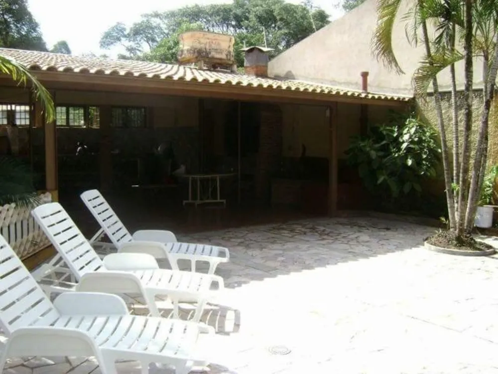 Chácara, 3 quartos, 2100 m² - Foto 9
