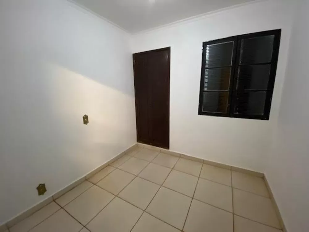 Casa à venda com 4 quartos, 281m² - Foto 5