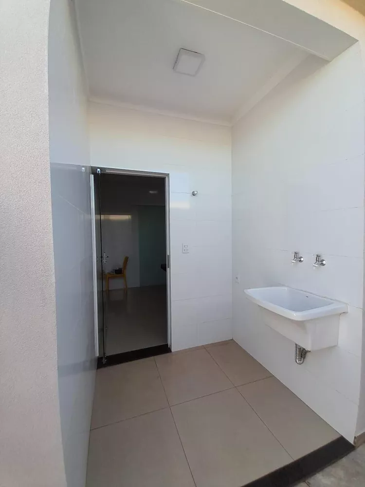 Casa à venda com 3 quartos, 132m² - Foto 6