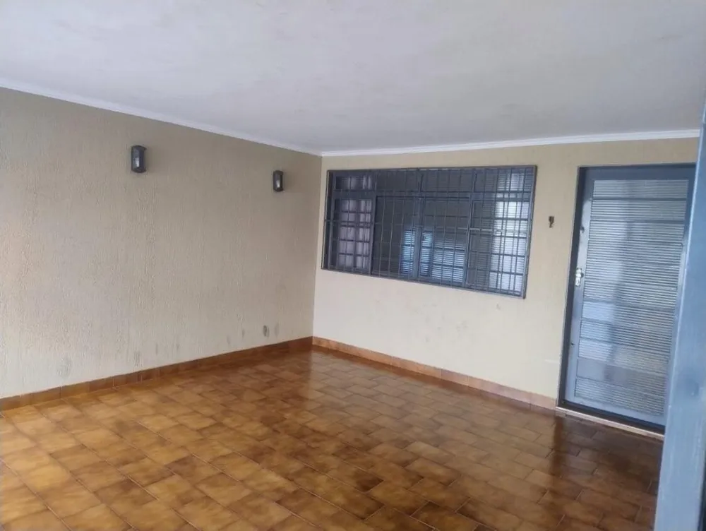 Casa, 3 quartos, 166 m² - Foto 1