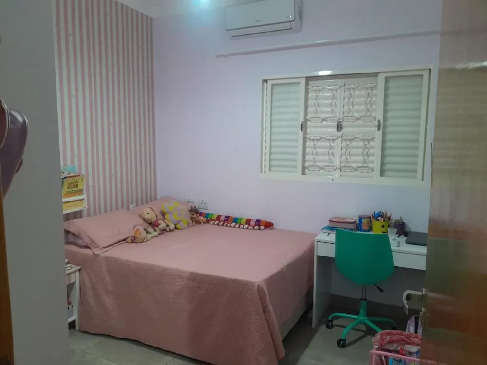 Casa, 3 quartos, 132 m² - Foto 4