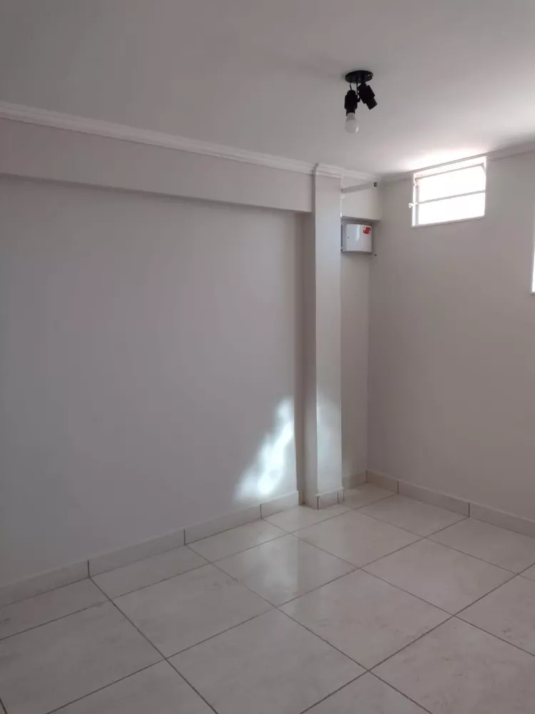 Casa à venda com 3 quartos, 180m² - Foto 15