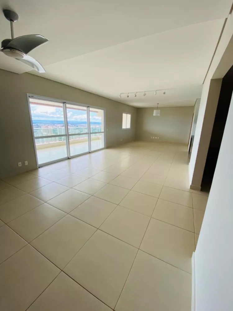 Apartamento à venda com 3 quartos, 218m² - Foto 5