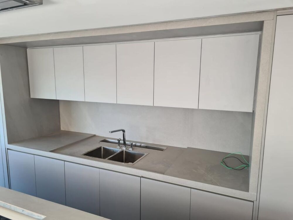 Apartamento à venda com 4 quartos, 293m² - Foto 1