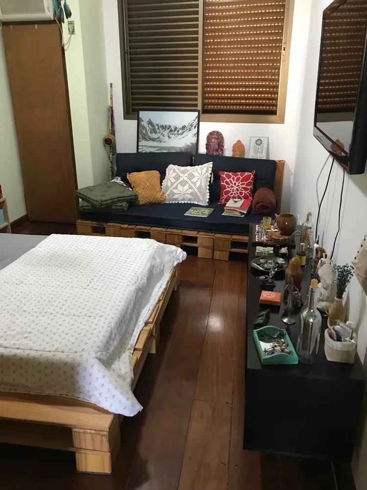 Apartamento à venda com 3 quartos, 178m² - Foto 7