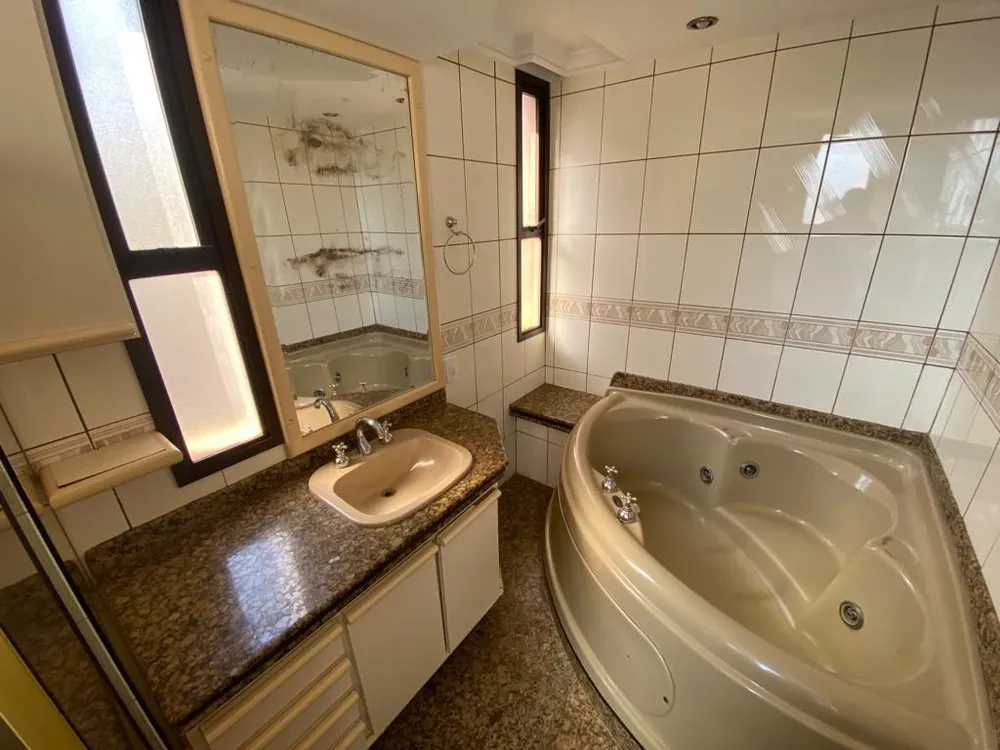 Apartamento, 3 quartos, 185 m² - Foto 1