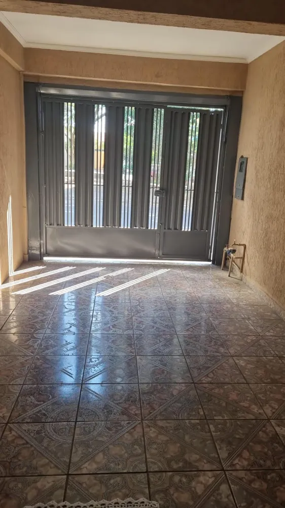 Casa, 3 quartos, 181 m² - Foto 2