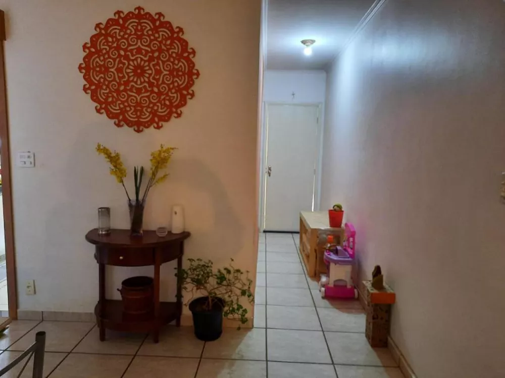 Apartamento à venda com 3 quartos, 96m² - Foto 8