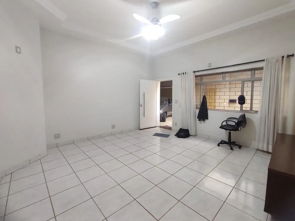 Casa, 3 quartos, 238 m² - Foto 12
