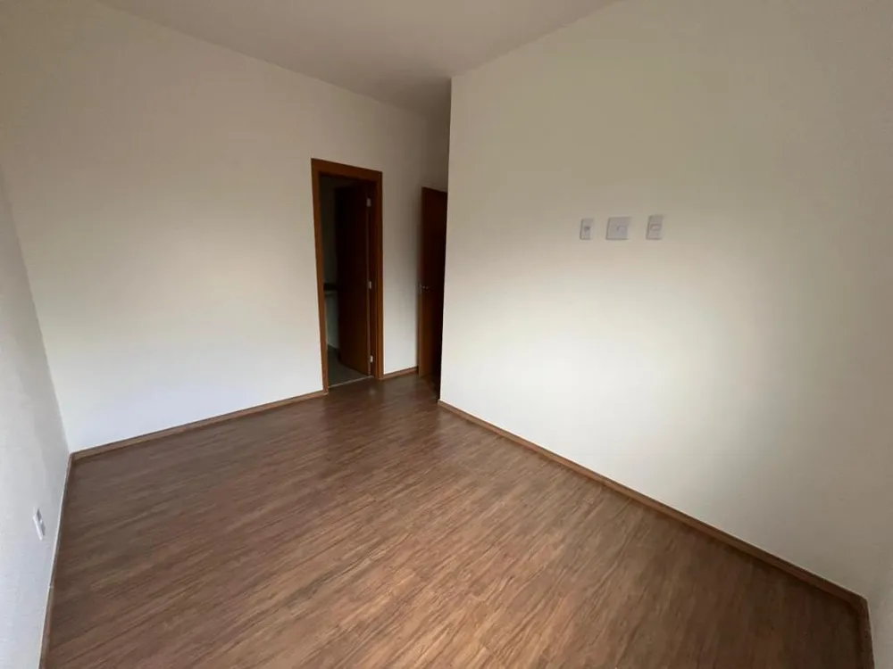 Apartamento, 2 quartos, 61 m² - Foto 4