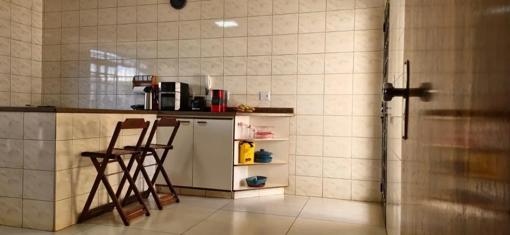 Casa, 4 quartos, 249 m² - Foto 8