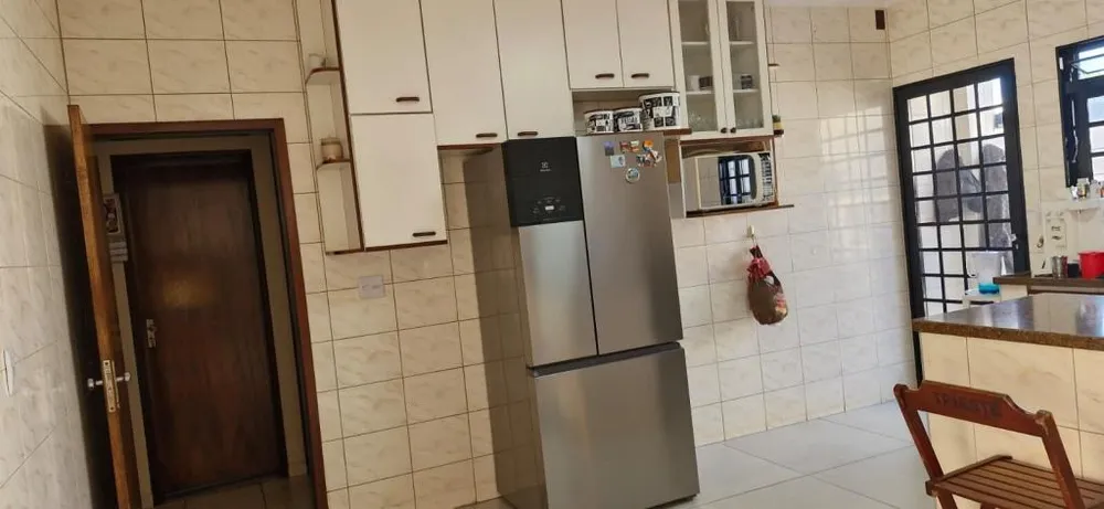 Casa, 4 quartos, 249 m² - Foto 10