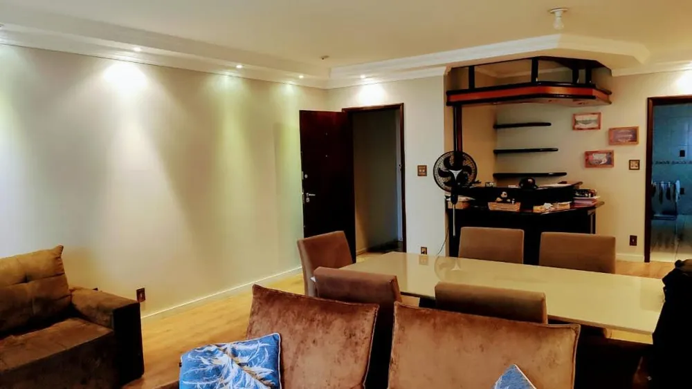 Apartamento, 3 quartos, 161 m² - Foto 1