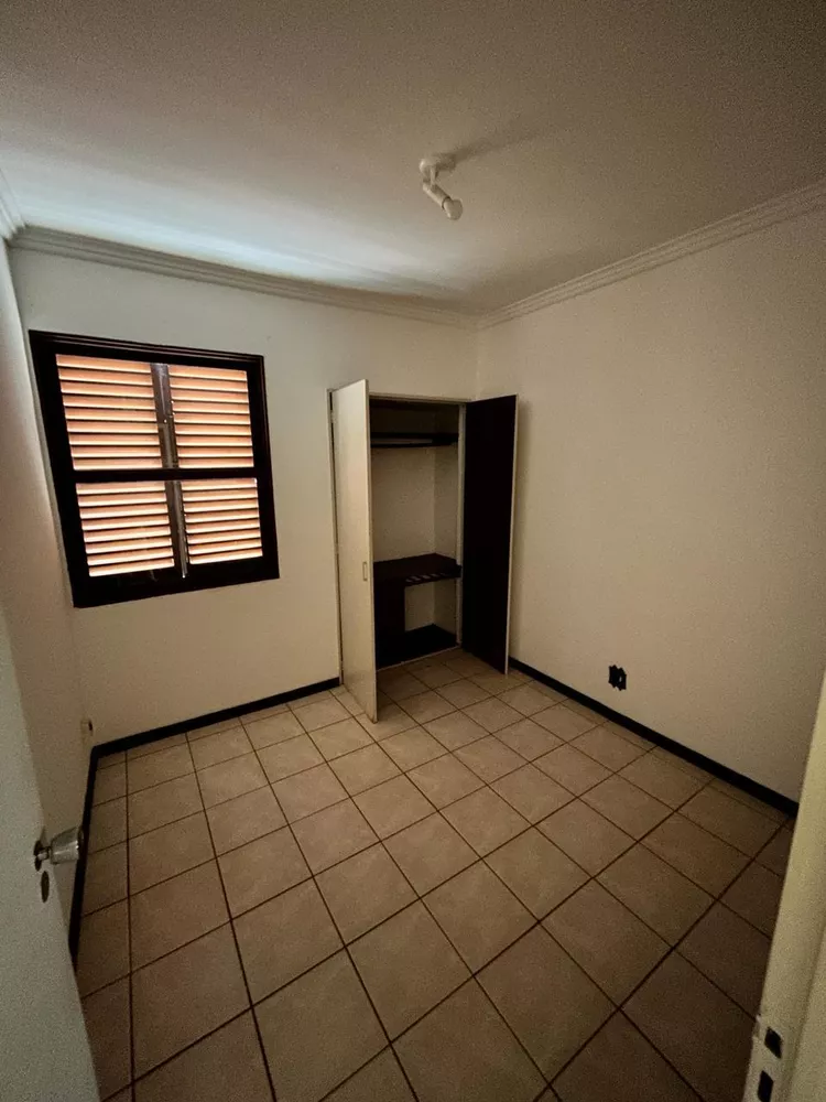 Apartamento à venda com 3 quartos, 99m² - Foto 3