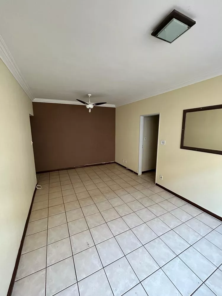 Apartamento à venda com 3 quartos, 99m² - Foto 2