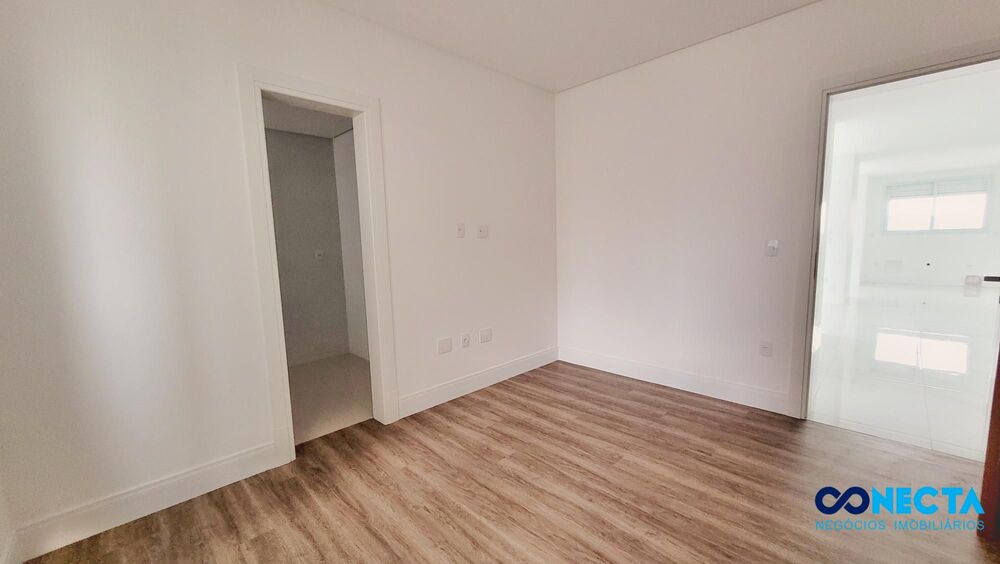 Apartamento à venda com 3 quartos, 187m² - Foto 8