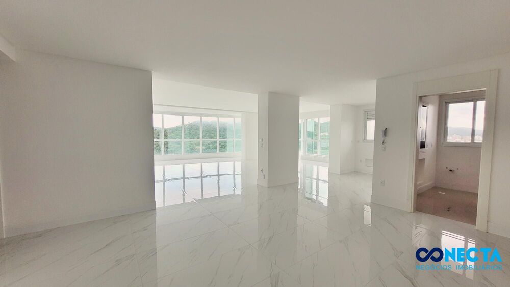 Apartamento à venda com 3 quartos, 187m² - Foto 2
