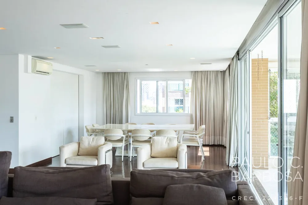 Apartamento, 3 quartos, 267 m² - Foto 2